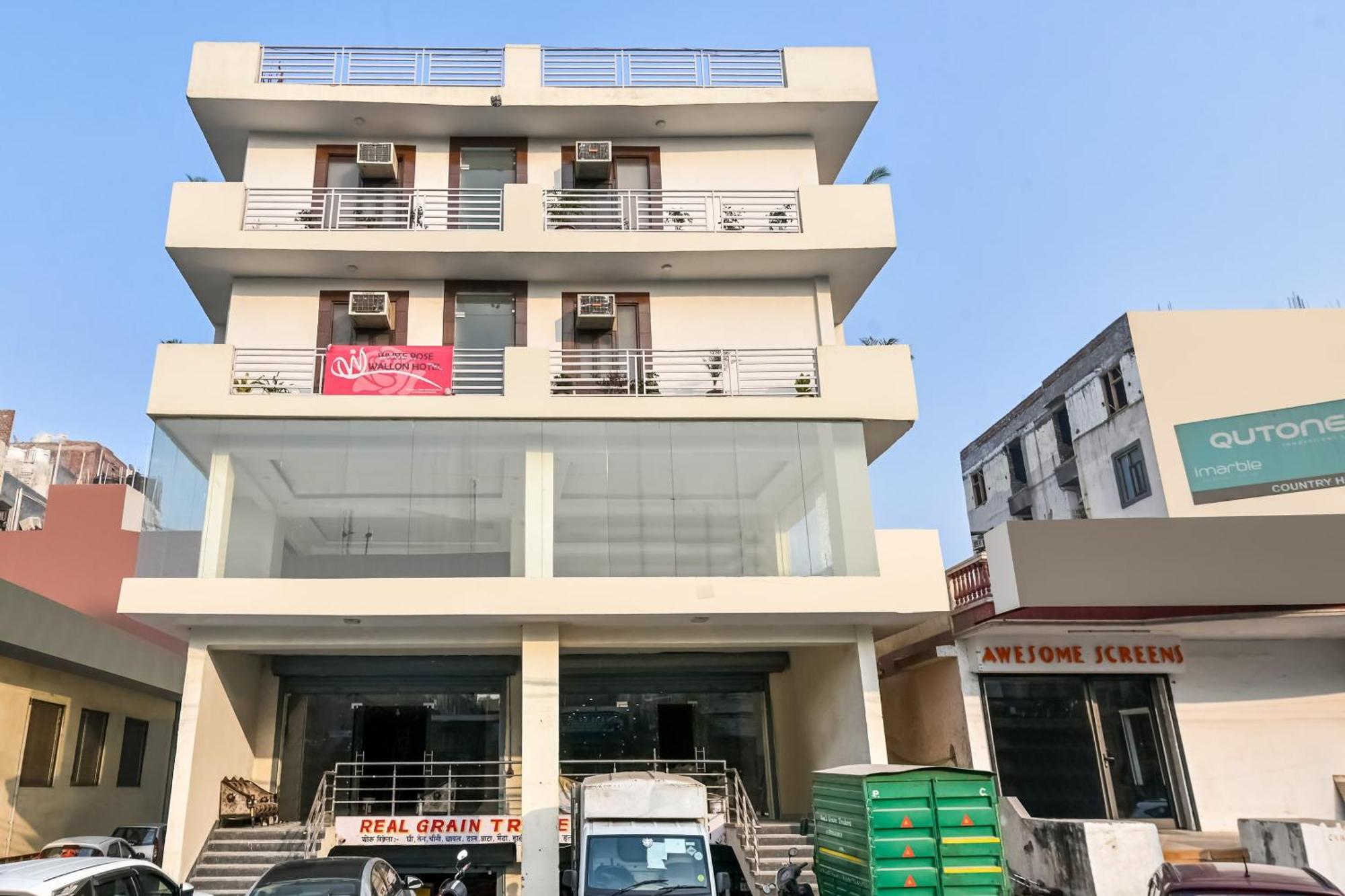 Hotel O Premium Rooms Chhatarpur ニューデリー エクステリア 写真